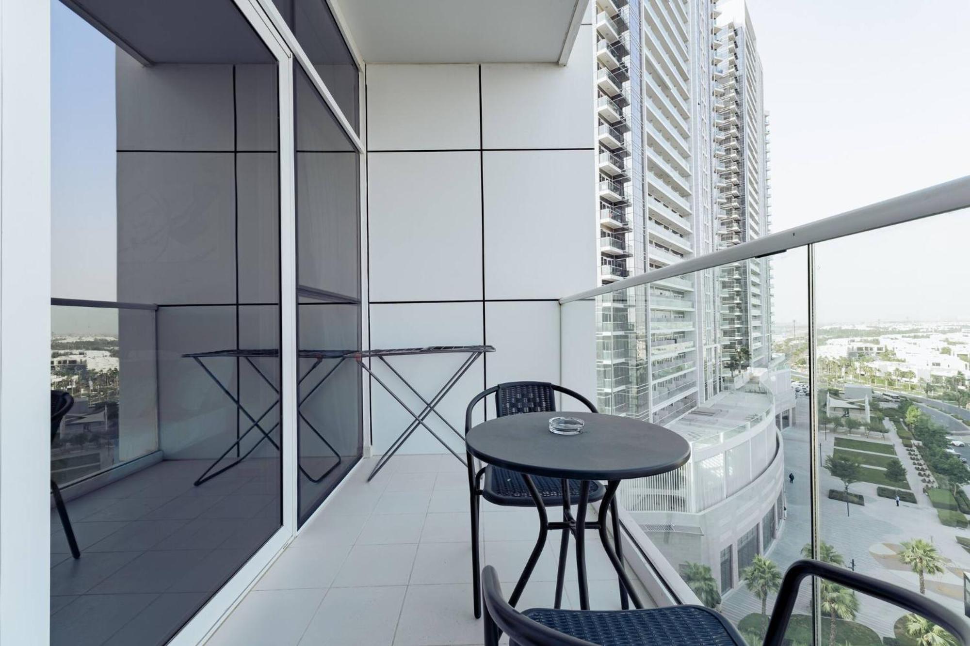 Apartment Elegant In Damac Hills - Exclusive Living With Premium Amenities, Managed By Think Realty Dubai